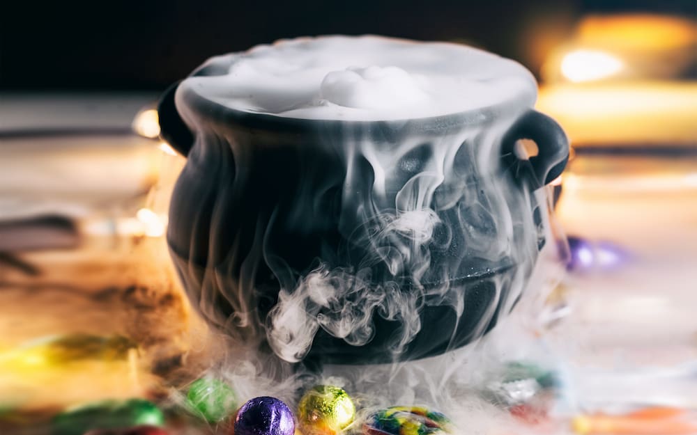 How To Make Dry Ice Smoke All You Want To Know